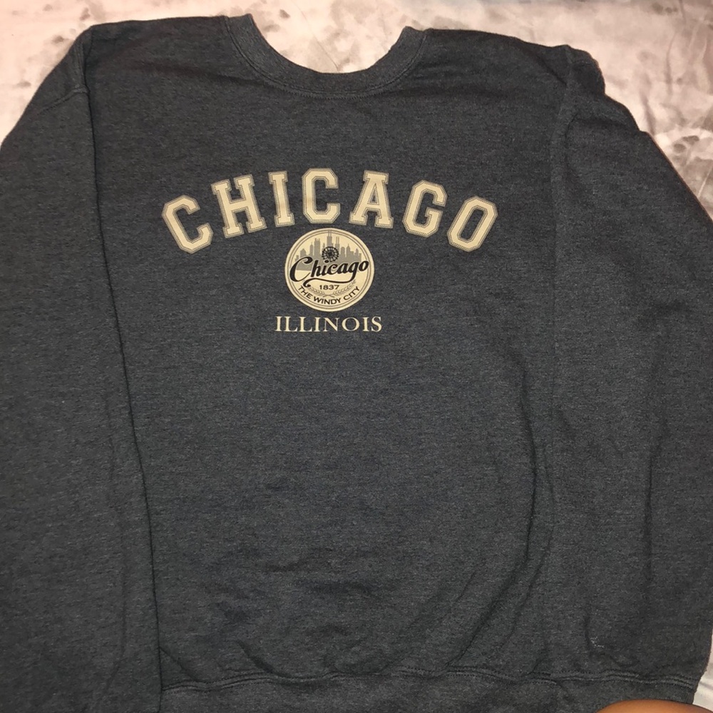 sweatshirt